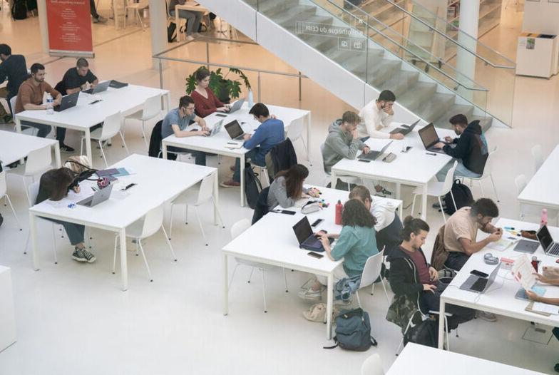 Students work at tables at the University of Strasbourg